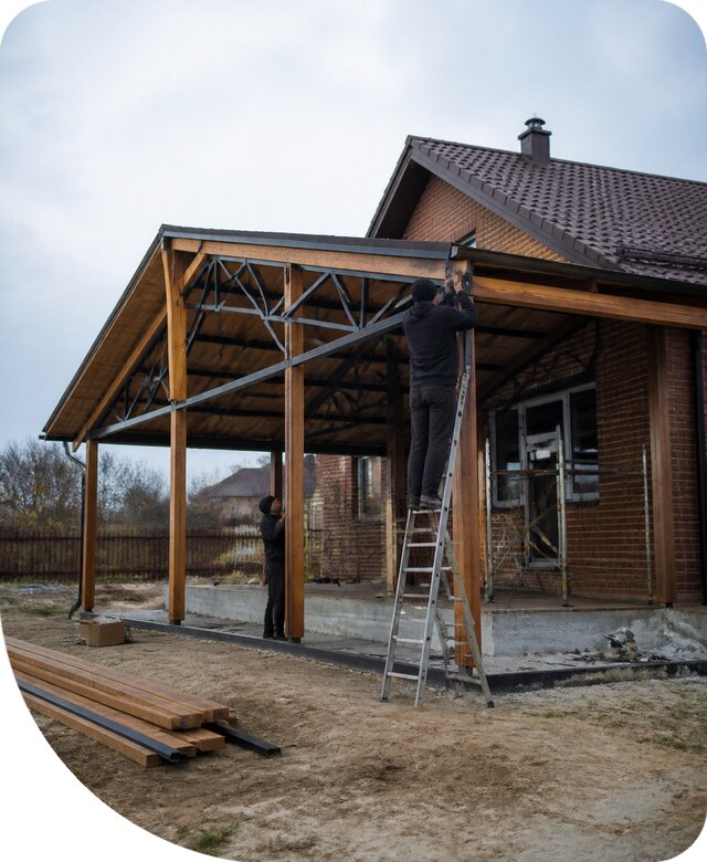 Пристройка навеса к дому и участку в Губахе под ключ